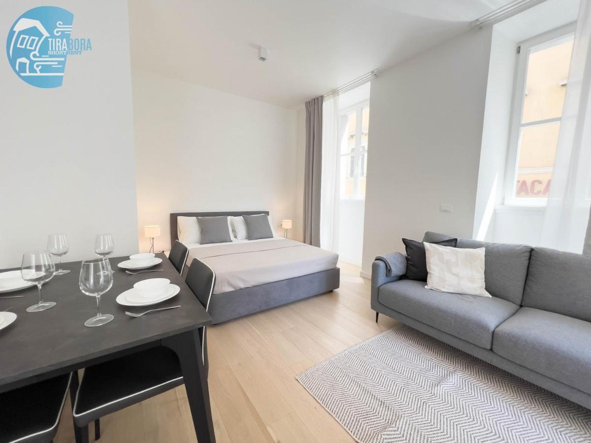 Cavana 3 Tirabora Short Rent Apartment Trieste Bagian luar foto